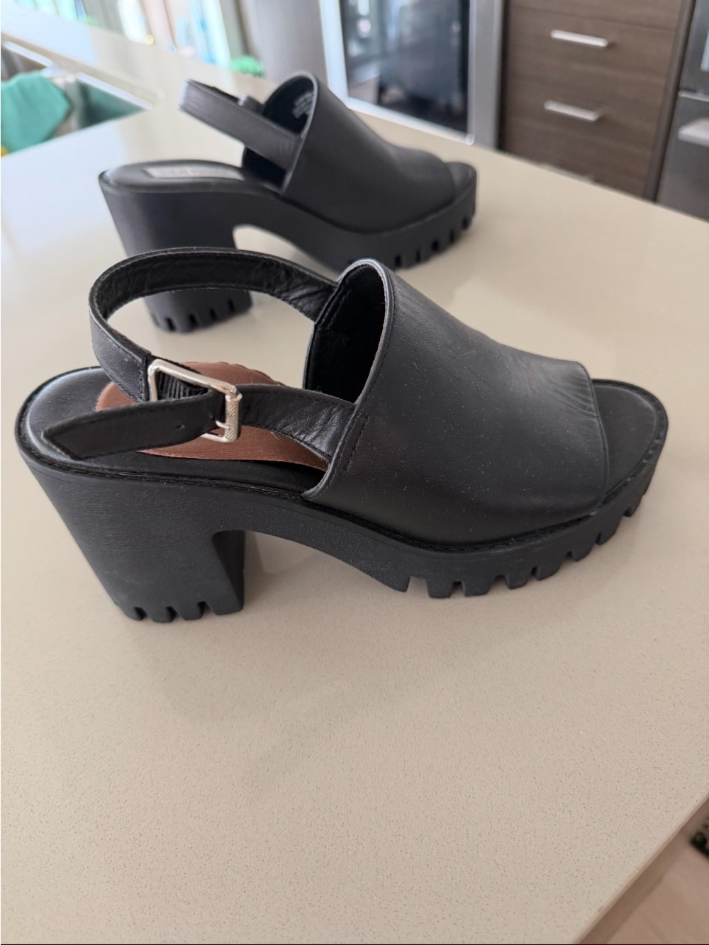 Black Chunky Slingback Heeled Sandals - Women Shoes steeve madden